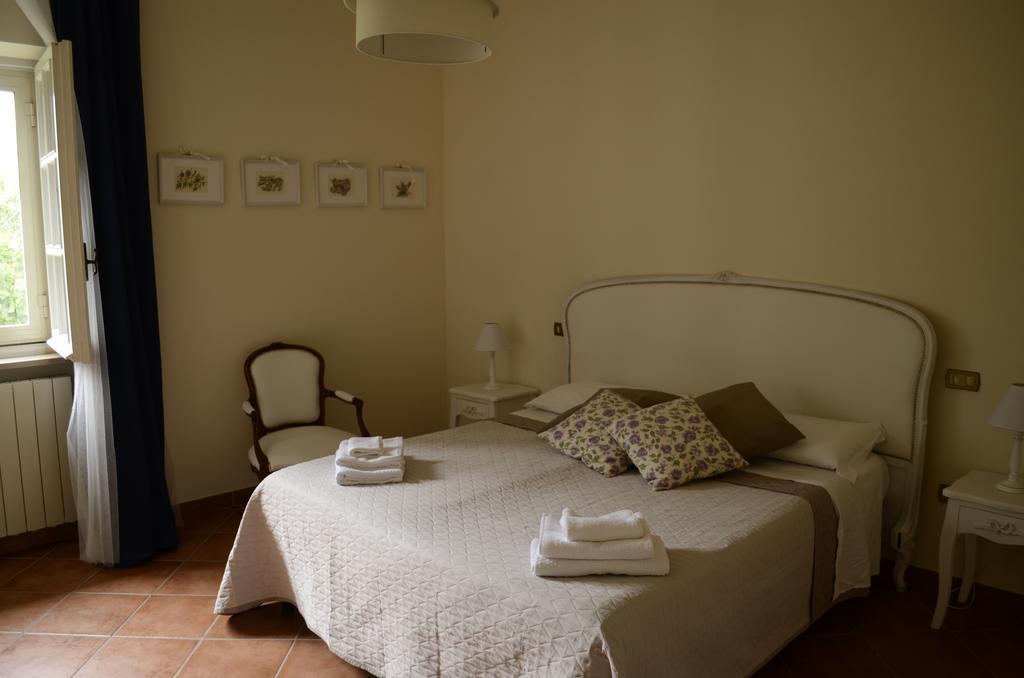 Agriturismo Villa Palentina Scurcola Marsicana Exterior foto